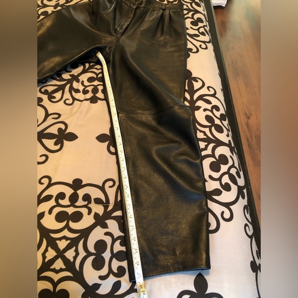 VINTAGE PLEATED TAPERED LEATHER PANTS - Picture 10 of 10